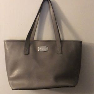 Sicker/ Grey Micheal Kors Tote Purse